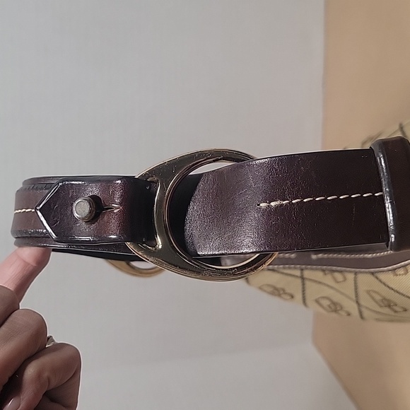 Dooney & Bourke Vintage Y2K Signature Monogram Shoulder Bag w/ Matching Wallet - Picture 4 of 16